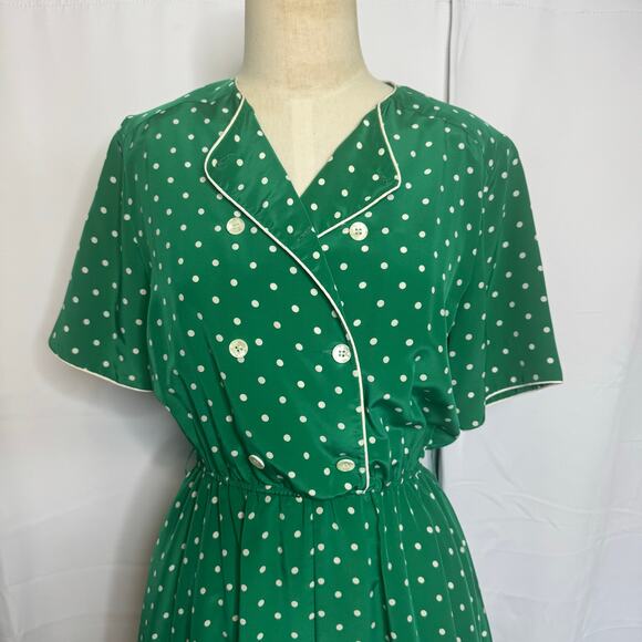 Talbots Vintage Green Polka Dot Dress Sz 4 Wrap Style Midi Made in Hong Kong - Picture 3 of 8